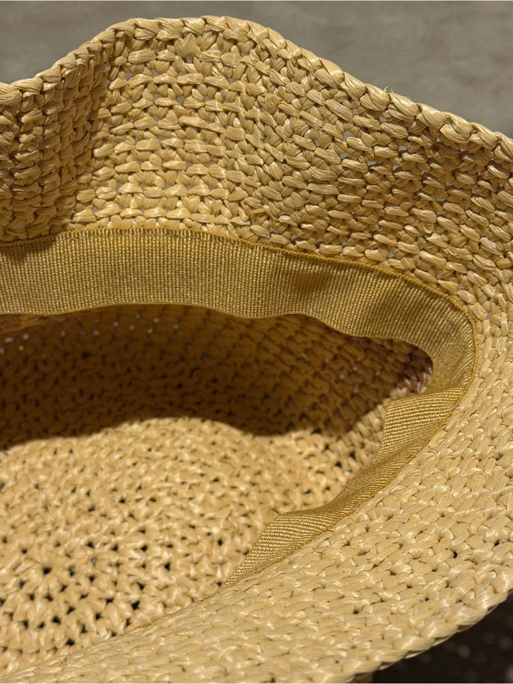 Fendi Raffia Bucket Hat NWOT - Picture 5 of 7